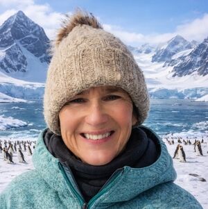 Meet your Posher, Moira